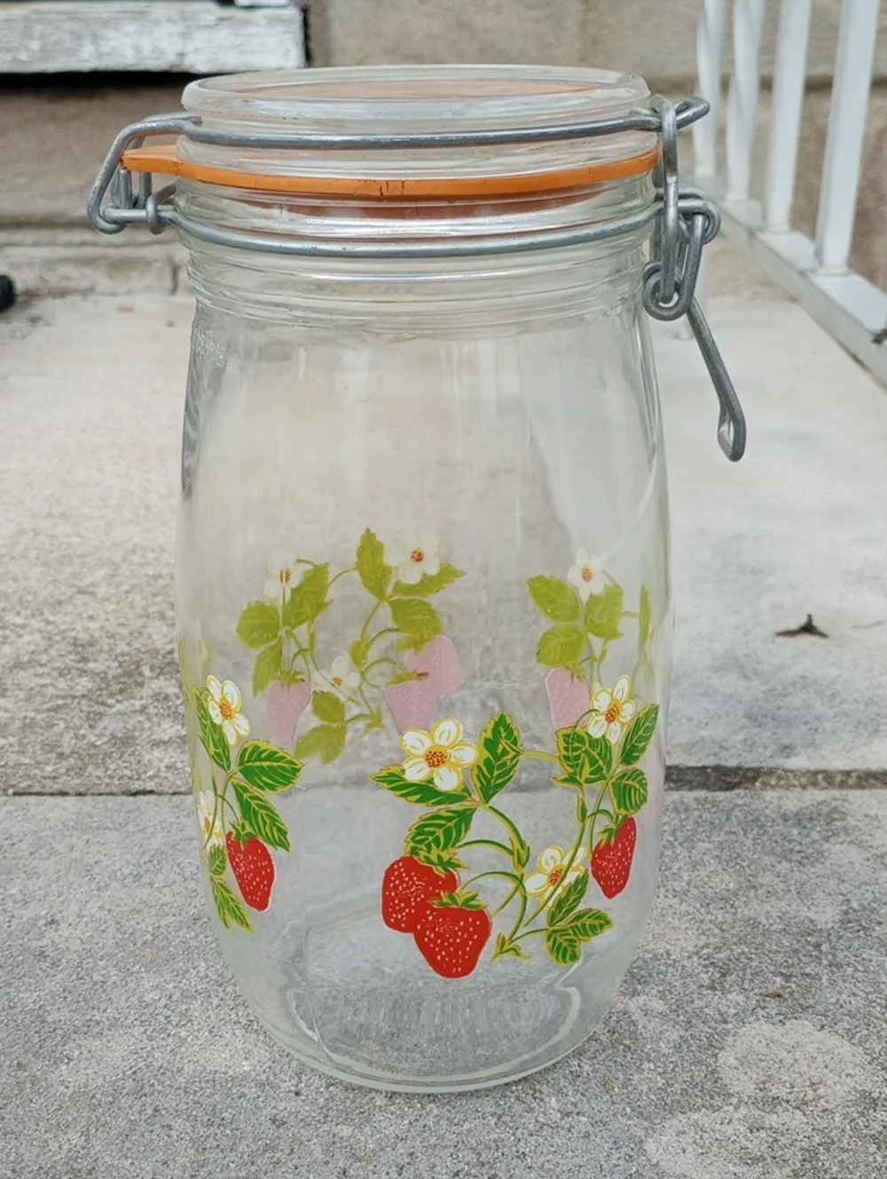 Vintage Clear Glass Round 1.5 Liter Strawberry/Floral Canister. Red Green Yellow